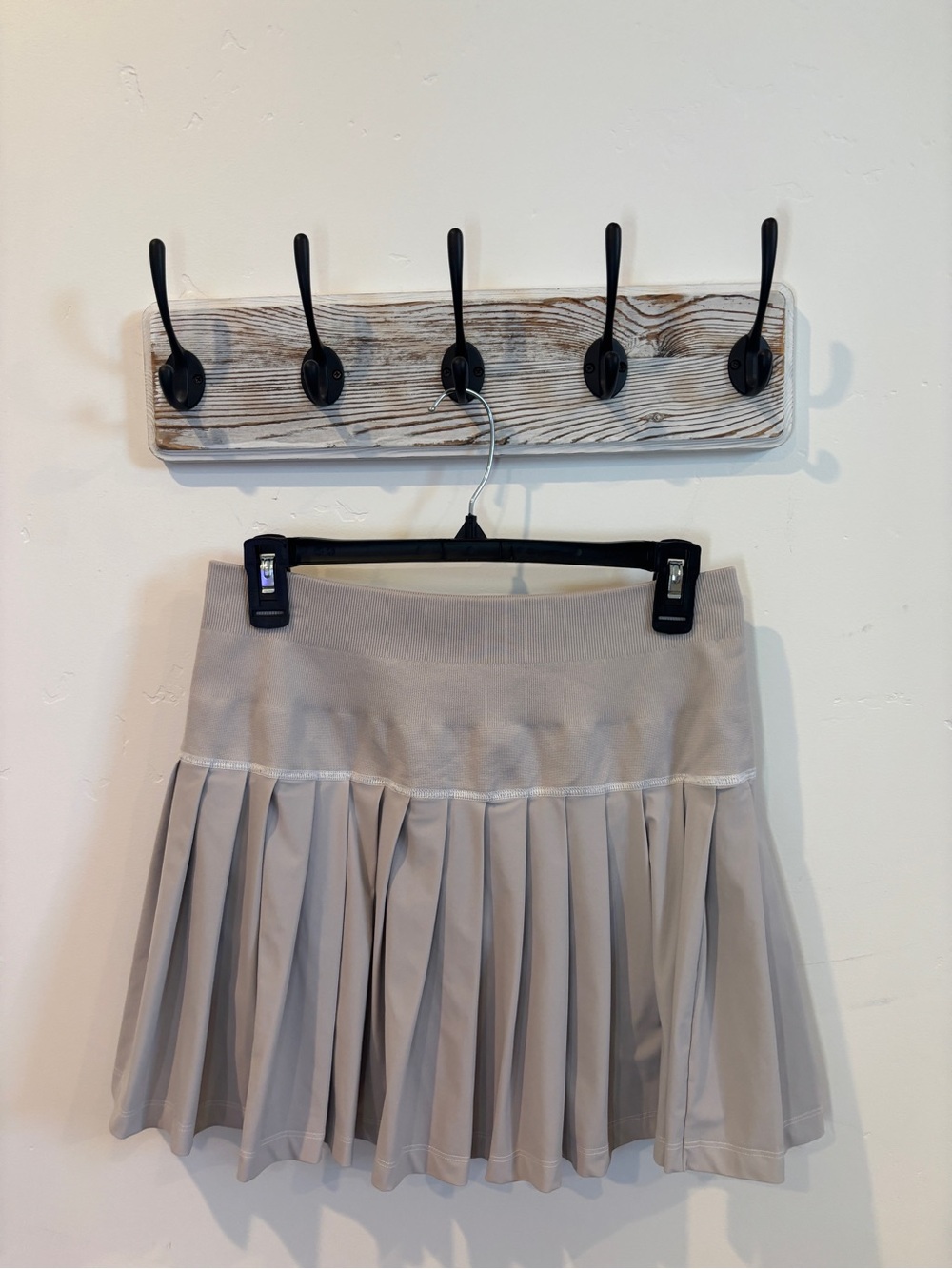 Wilson Pleated Tennis Skirt. Size L